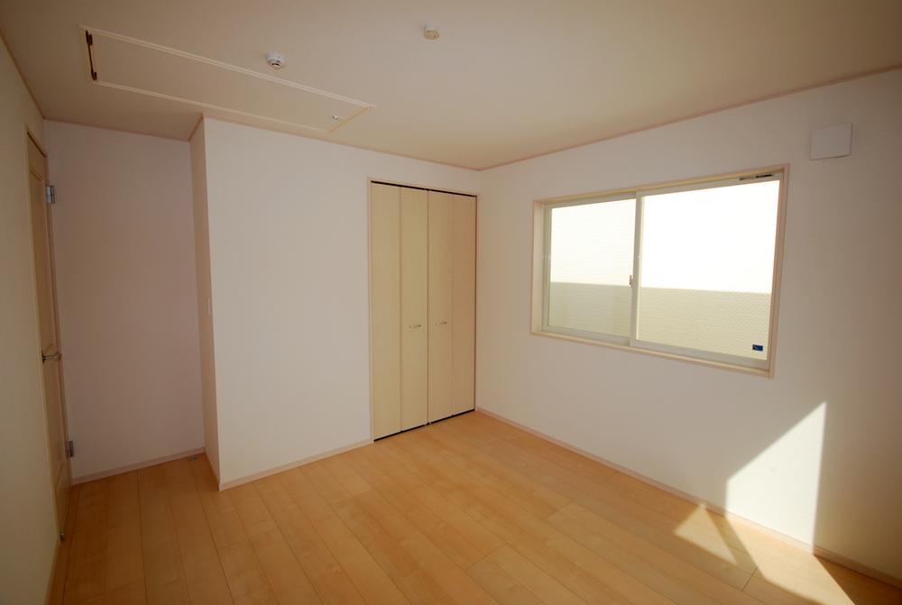 Same specifications photos (Other introspection). Seller construction cases