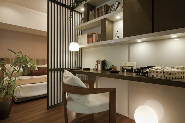 DEN was a space divided by utilizing the bedside lattice