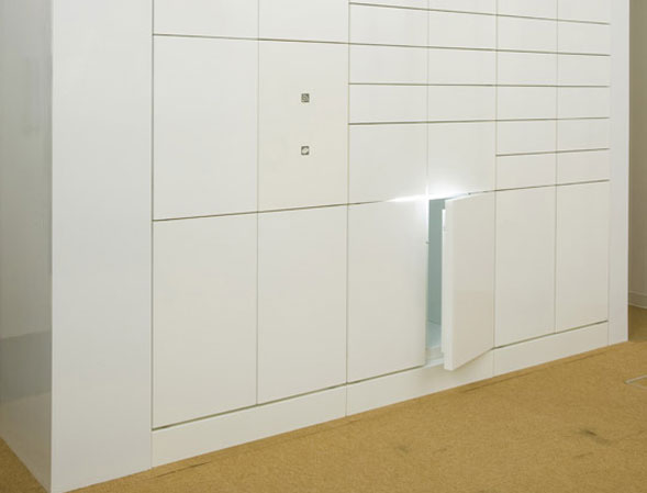 Common utility.  [Delivery return box & dust box] Secure a space for put the tableware of Delivery to home delivery locker. Also we have established the trash to be discarded and unwanted flyers on the spot. (Same specifications)