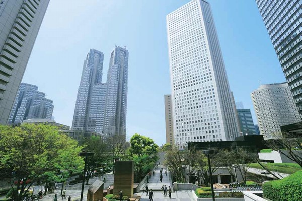 Shinjuku (is to Shinjuku Station Keio Line "Fuchu" direct from the station 23 minutes ※ Quasi-express use, 31-minute commute express use)