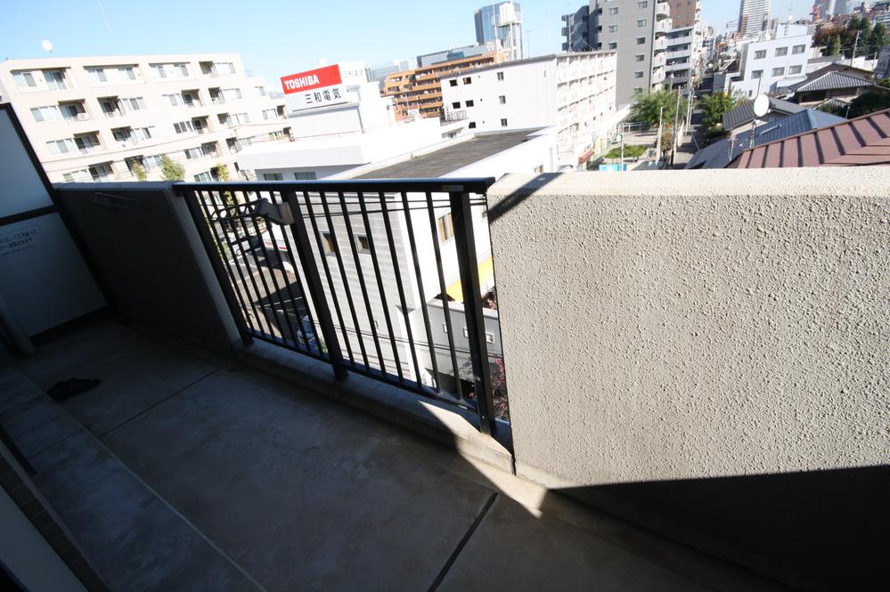 Balcony. Local (11 May 2013) Shooting