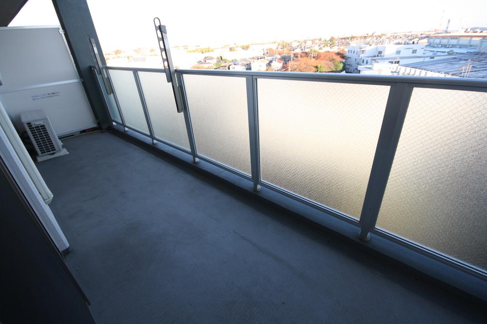 Balcony. Local (11 May 2013) Shooting