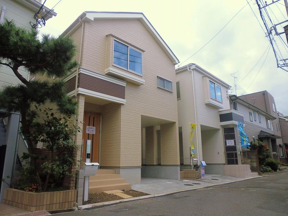 Local appearance photo. Also it was completed Building 2