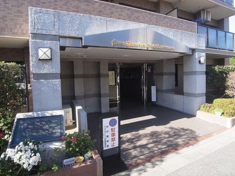 Other local. Entrance