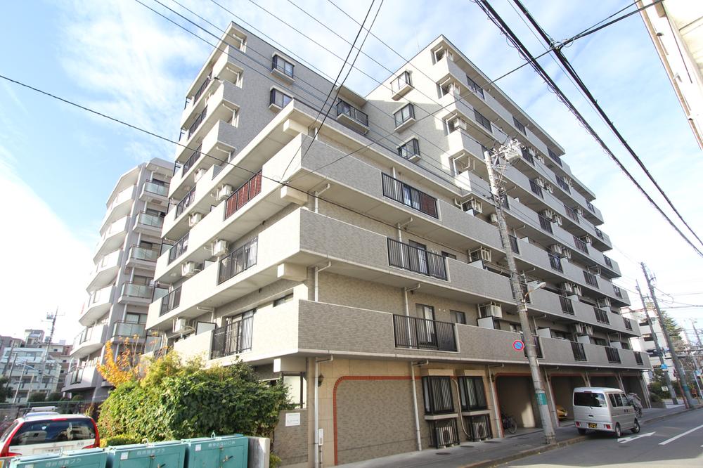 Local appearance photo. Heisei 8 years built shallow renovation Mansion Built.