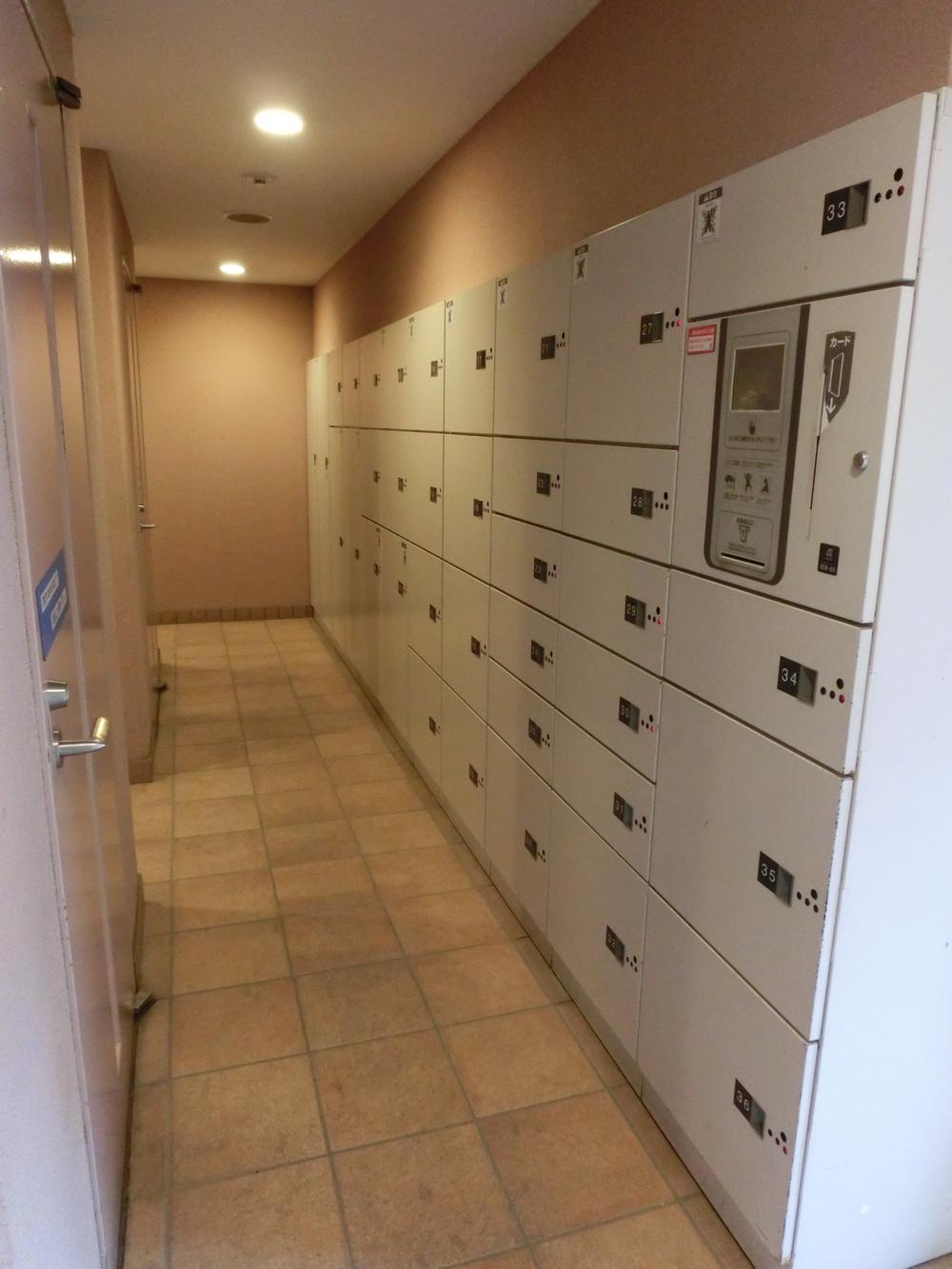 Other. It is very convenient home delivery box. Such as courier at the time of absence, You will receive here.