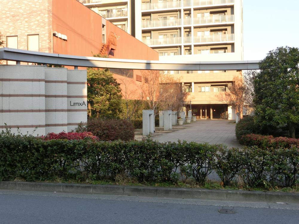 Other. It is the main entrance.