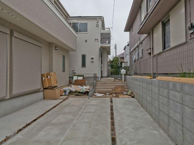 Local appearance photo. Building 2 Local appearance photo