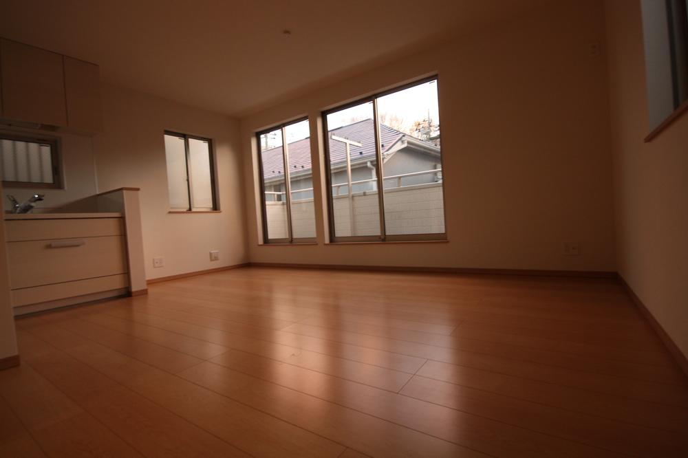 Living. Indoor (12 May 2013) Shooting