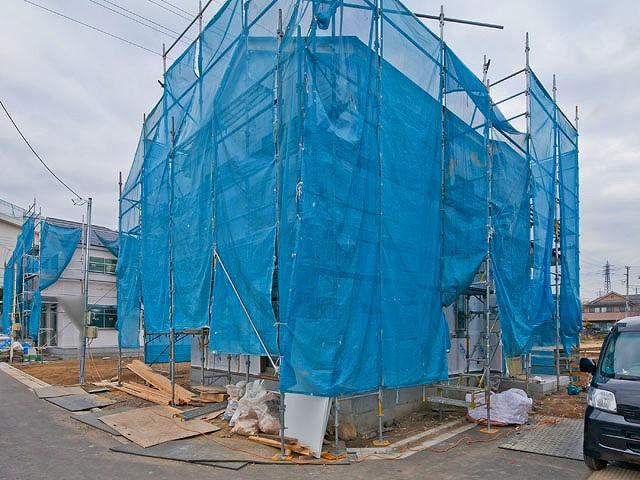 Local appearance photo. Local (11 May 2013) Shooting