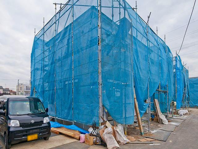 Local appearance photo. Local (11 May 2013) Shooting