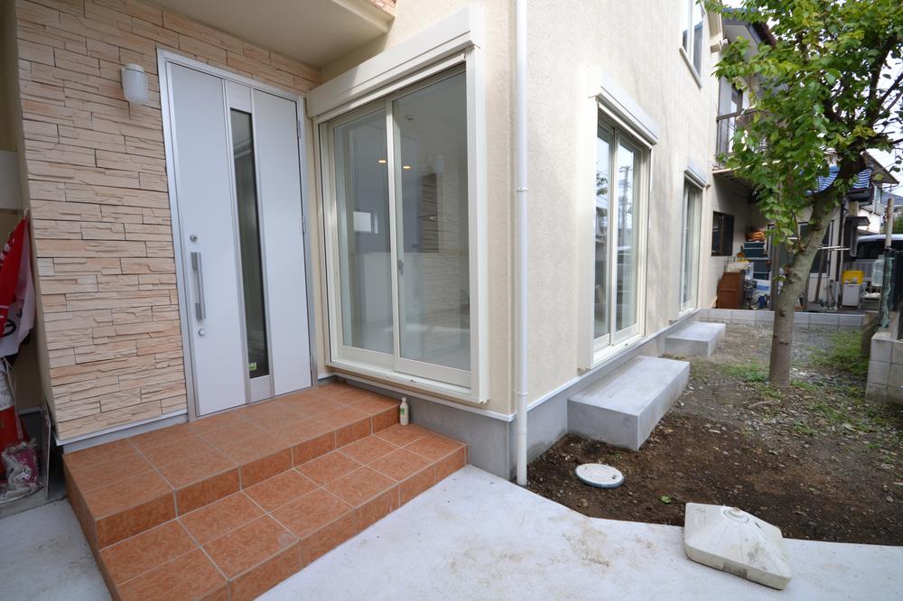 Other local. Local (11 May 2013) Shooting