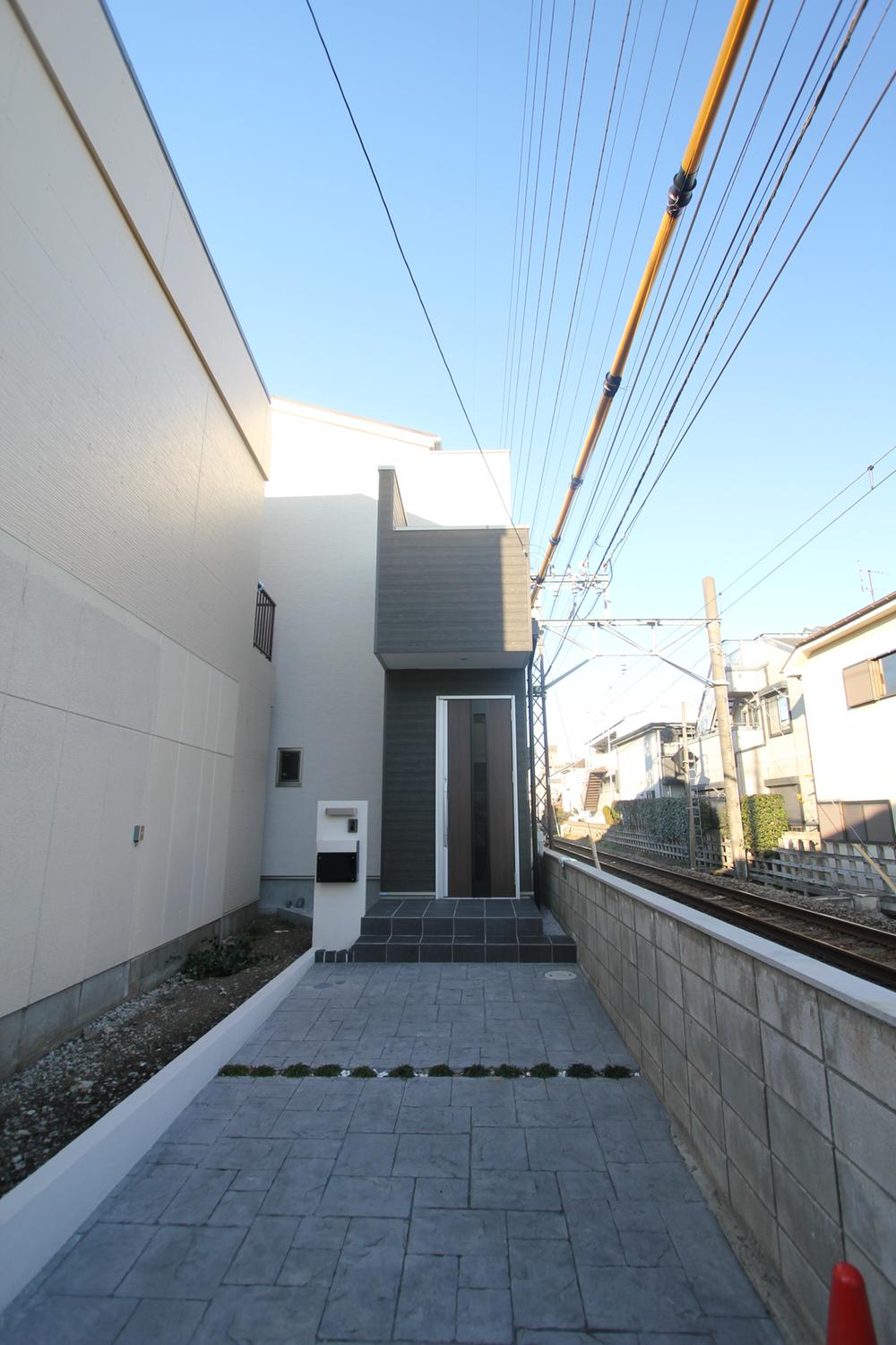 Local appearance photo