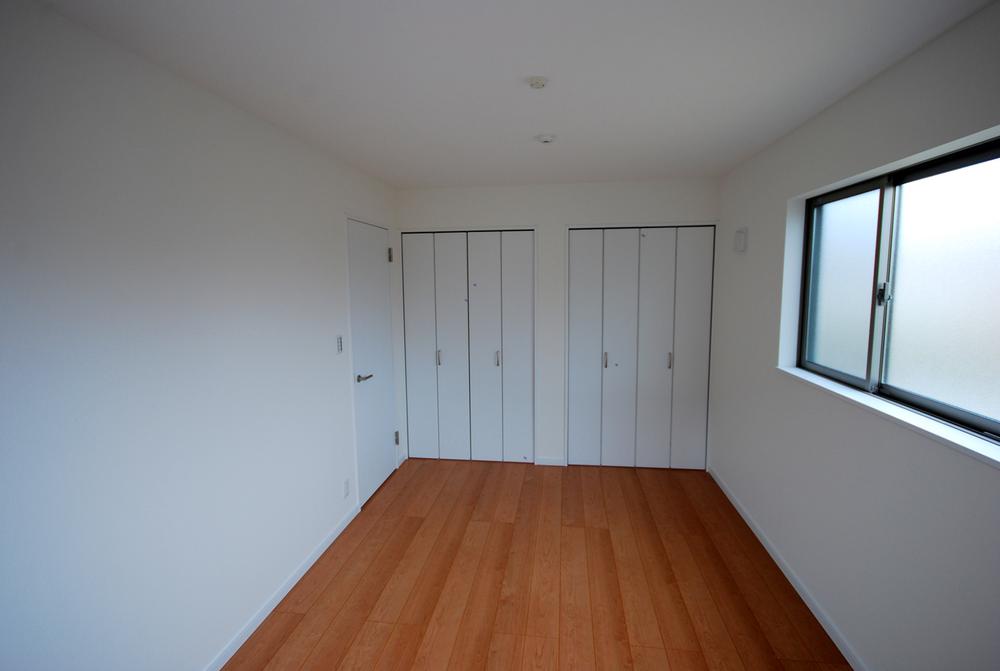 Non-living room. Indoor (September 2013) Shooting