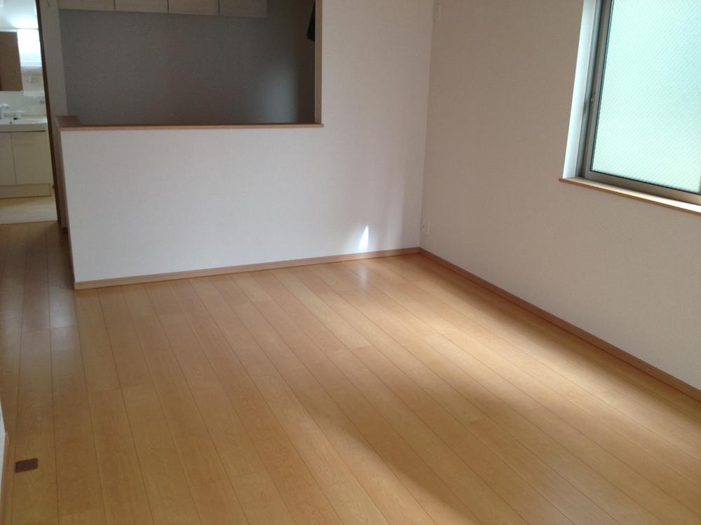 Living. Local (12 May 2013) Shooting