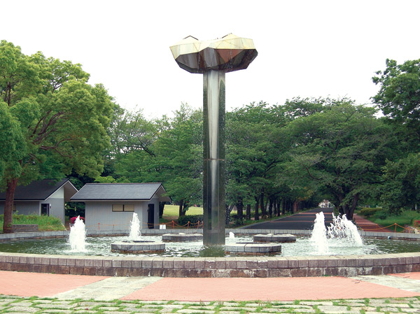 Surrounding environment. Fuchu Forest Park (about 370m / Bicycle about 2 minutes)