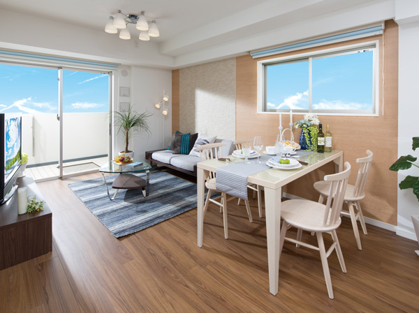 Room and equipment. Gathering family, Living room overflowing with a smile and conversation ・ Dining, Public space that will spell a number of scenes in the future. Those determined to there, Habitability filled with light and airy. And sophisticated interior of the material ・ Creating a texture is moist and atmosphere, To produce a high-quality space. (living ・ dining / Published photograph of the shooting in September 2013 Togai model room A type ※ Window destination of the landscape is subjected to some CG processing, In fact a slightly different)