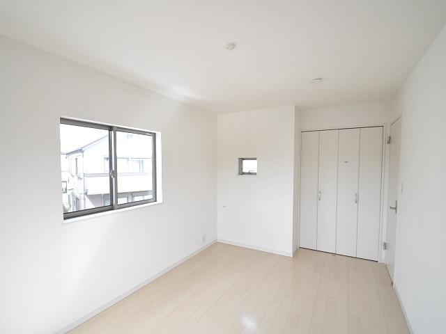 Non-living room. Fuchu Yotsuya 1-chome, 5 Building Western style room