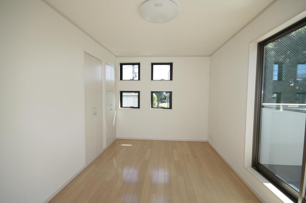 Non-living room. Indoor (September 2013) Shooting Building 3