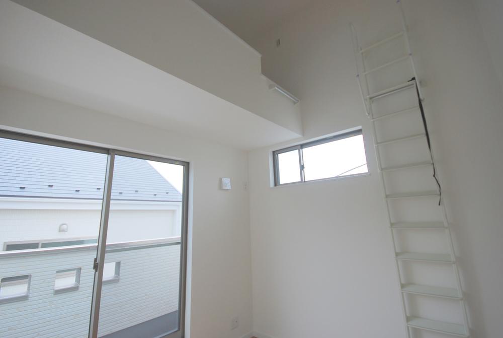 Same specifications photos (Other introspection). Seller construction cases