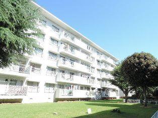 Local appearance photo. Rich location green and leisure facilities. South-facing balcony. Furnished Property.