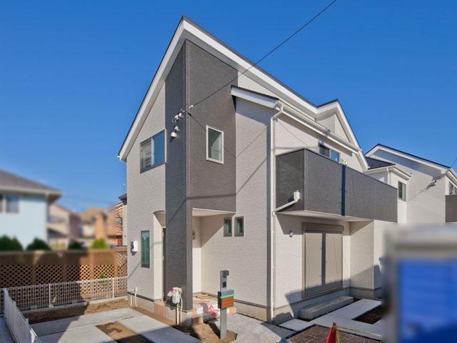 Local appearance photo. N Building Nearing completion