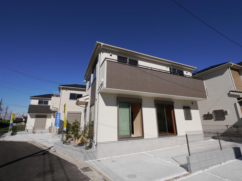 Same specifications photos (appearance)