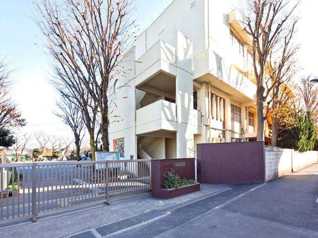 Primary school. 70m to Fuchu Municipal Wakamatsu Elementary School