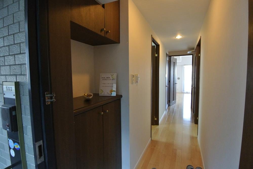 Entrance. Interior