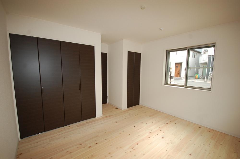 Non-living room. Indoor (September 2013) Shooting