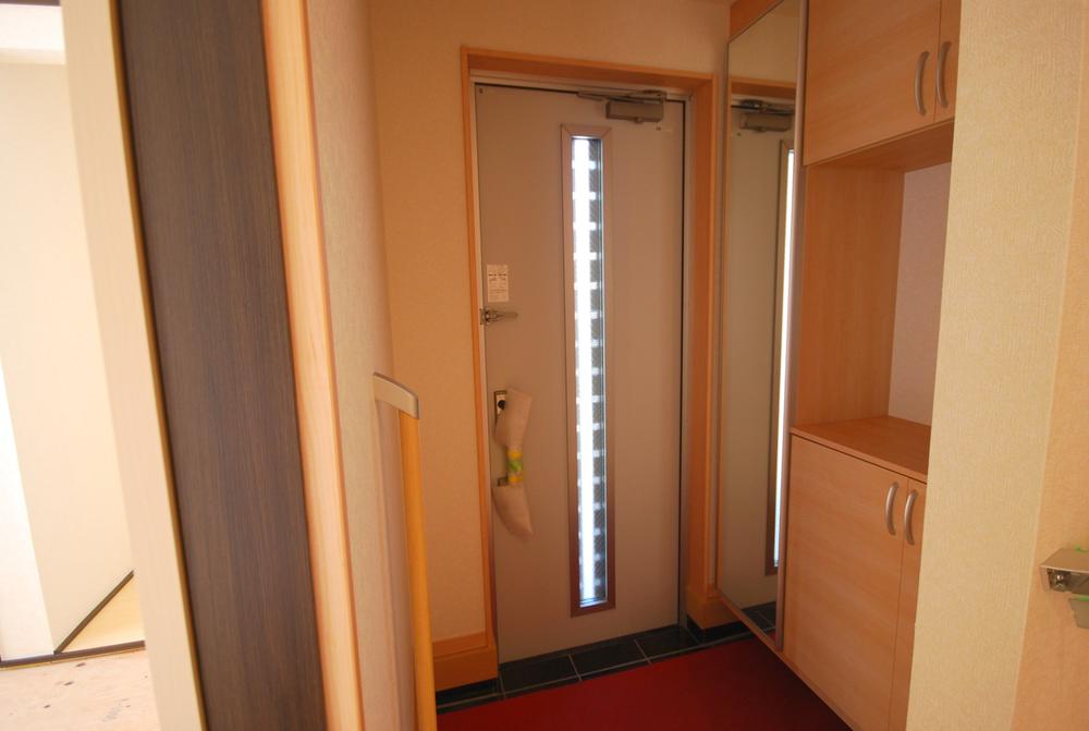 Entrance. Local (2013 December shooting)