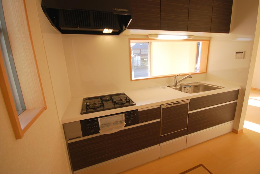 Kitchen. Local (2013 December shooting)