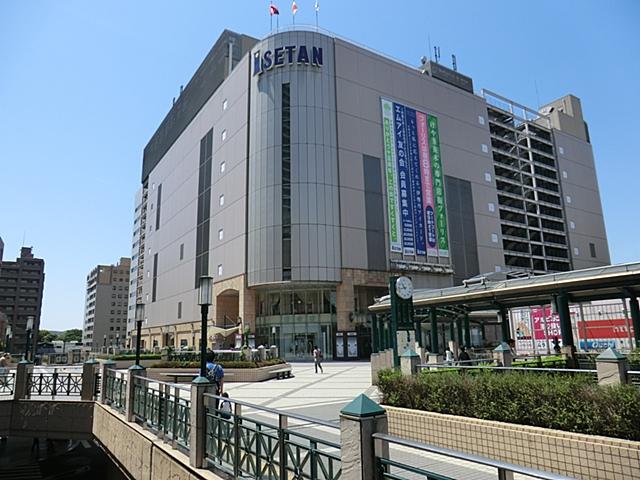 Shopping centre. 320m to Isetan