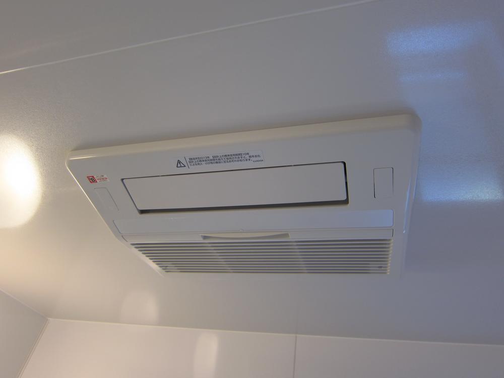 Bathroom. Room (August 2013) Shooting TES bathroom ventilation dryer