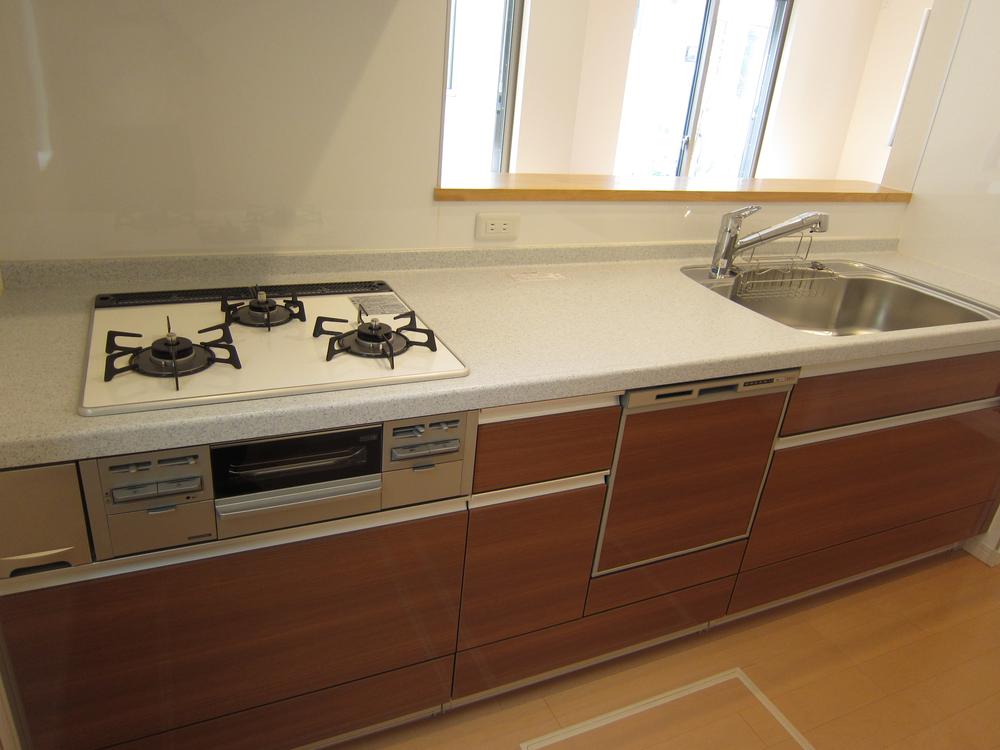 Kitchen. Indoor (September 2013) Shooting