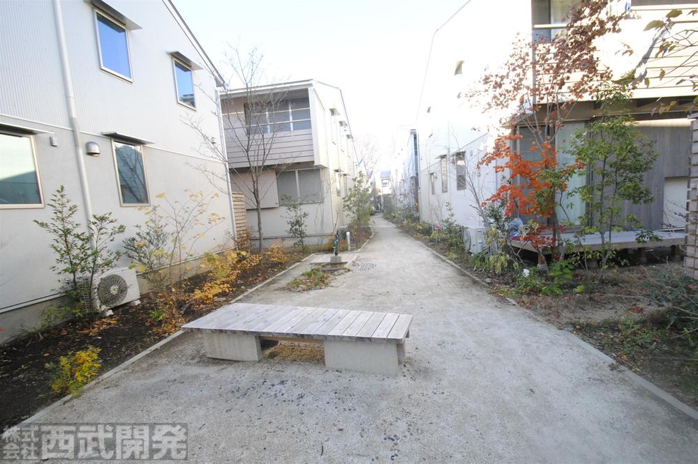 Local appearance photo. Local (12 May 2013) Shooting This selling local