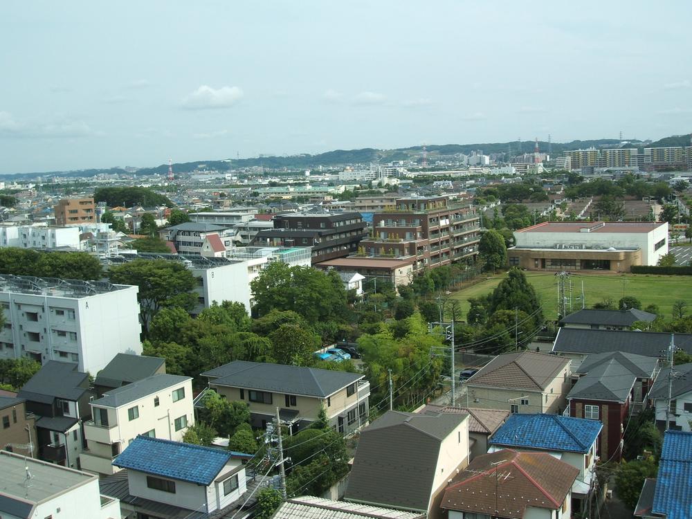 View photos from the dwelling unit. View from the site (July 2013) Shooting