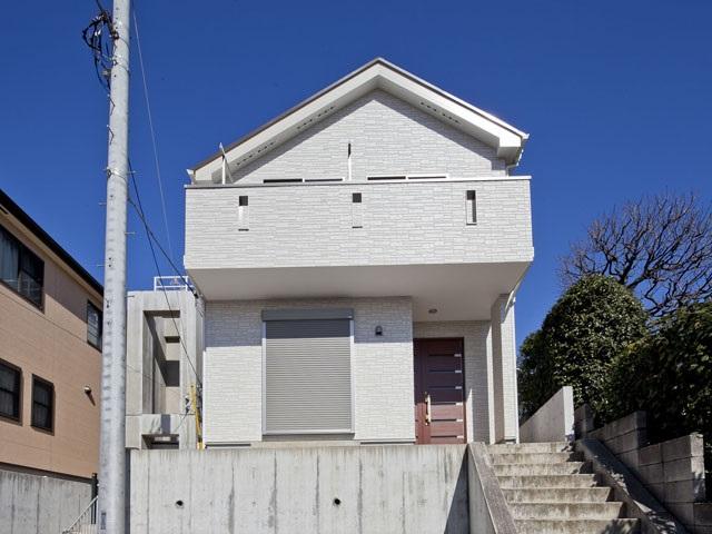 Local appearance photo. Local (February 2012) Shooting