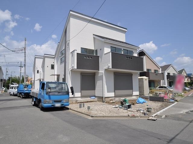 Local appearance photo. Fuchu Yotsuya 2-chome, site landscape Nearing completion