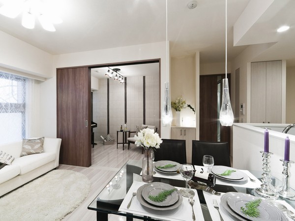  [living ・ Dining + Western-style (3)] Western-style rooms partitioned by sliding doors (3), It is possible to change according to the family of growth. Integrated to a wide living ・ Or use as a dining, And or in the children's room to take advantage of the partition, It can be used for multi-purpose in accordance with the occasional needs.