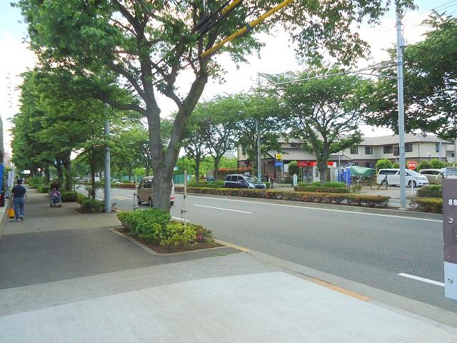 Sale already cityscape photo. Sale already the city average