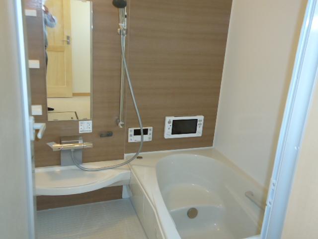 Same specifications photo (bathroom). ( Building) same specification