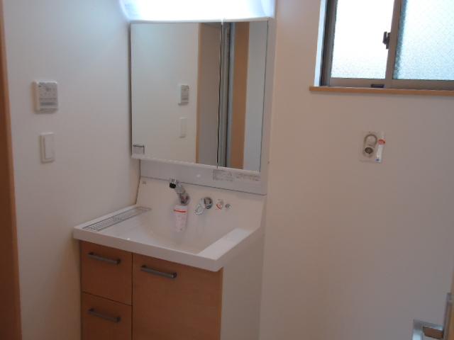 Same specifications photos (Other introspection). ( Building) same specification