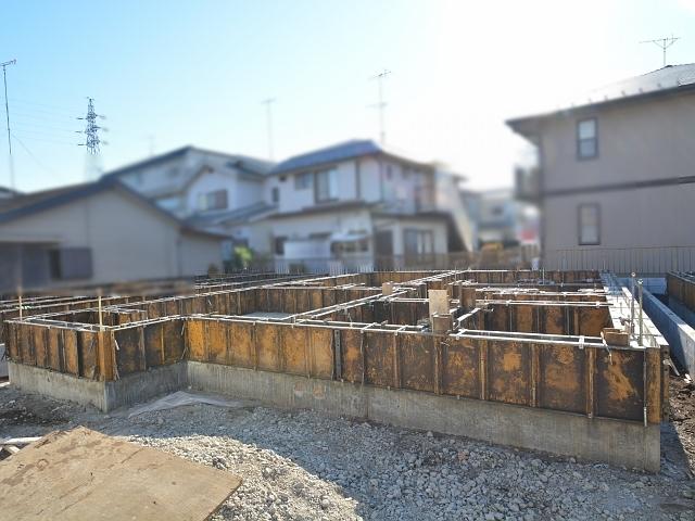 Local appearance photo. Momijigaoka 3-chome 5 Building Foundation