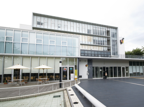 Surrounding environment. City Central Library (about 900m, A 12-minute walk)