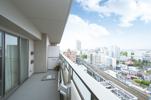 Balcony (A type ・ April 2013 shooting)