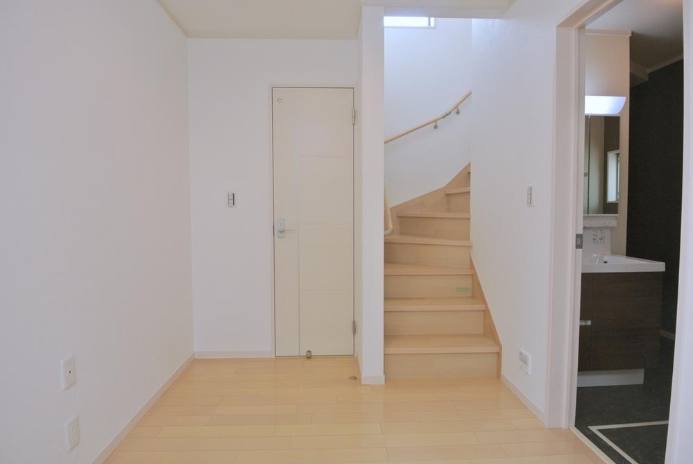 Same specifications photos (Other introspection). Seller construction cases