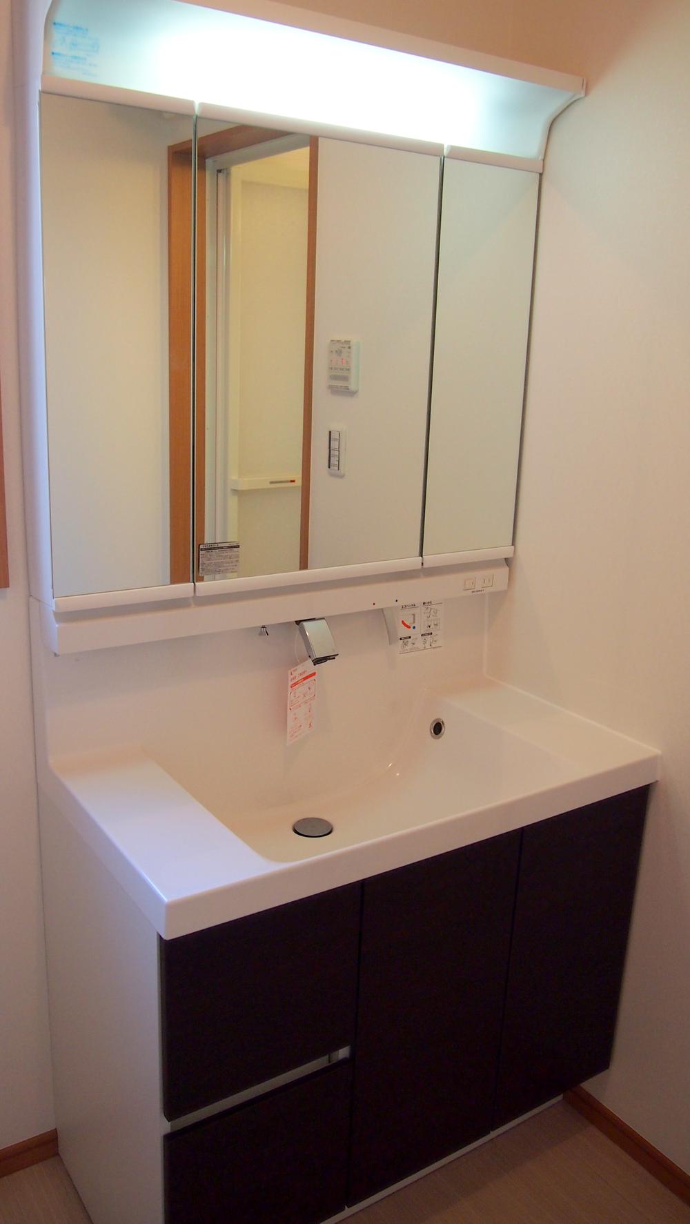 Same specifications photos (Other introspection). Example of construction