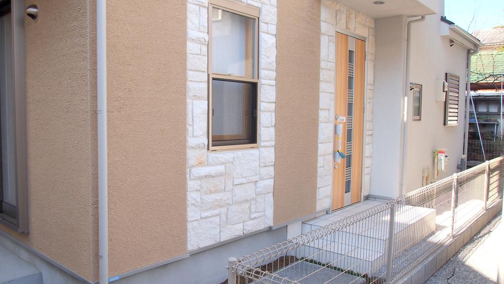 Same specifications photos (Other introspection). Example of construction