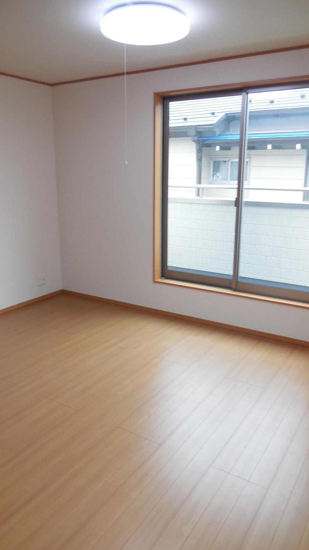 Living. Indoor (10 May 2013) Shooting